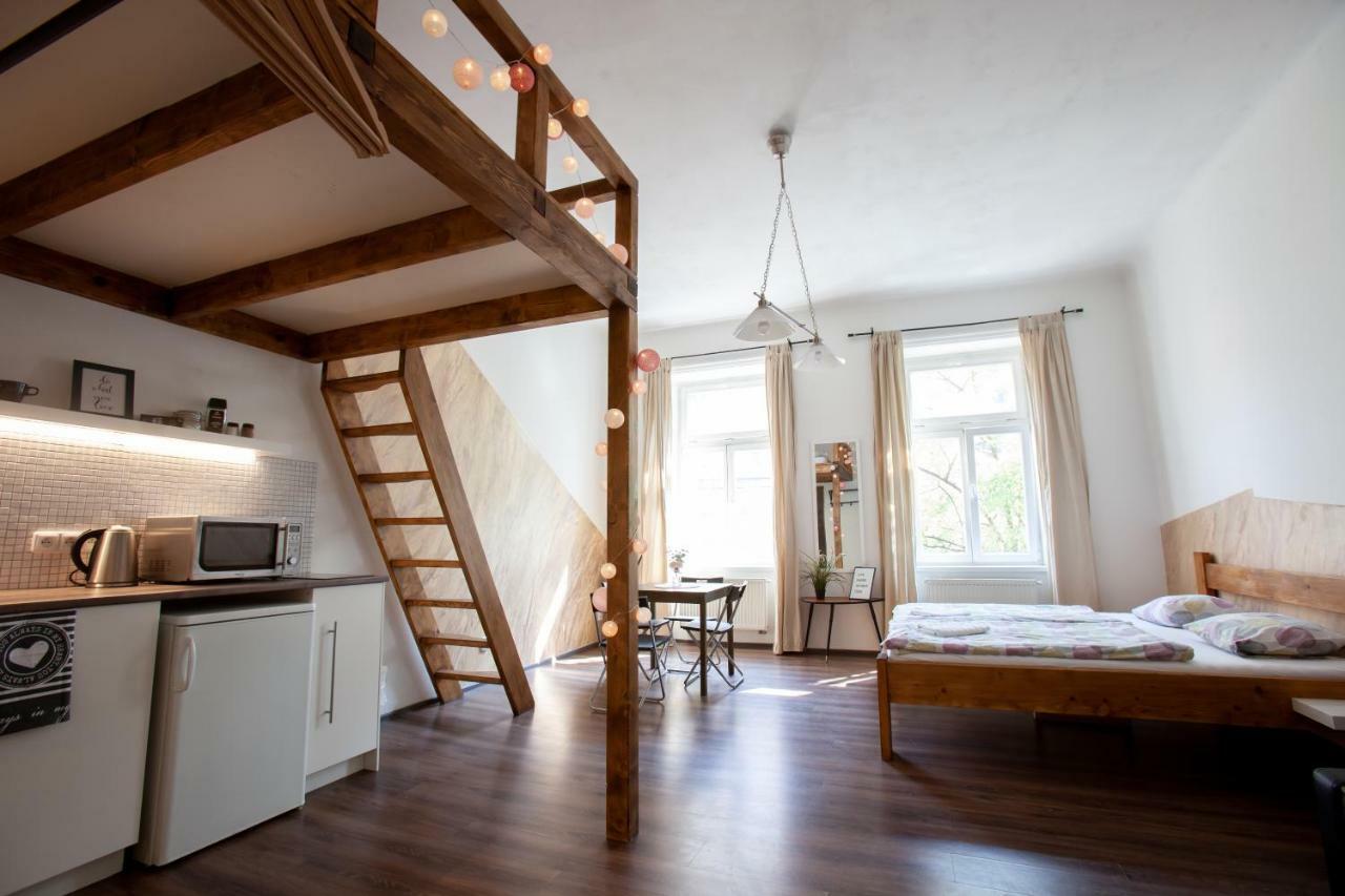 Wow Wow Apartment — Photos 3